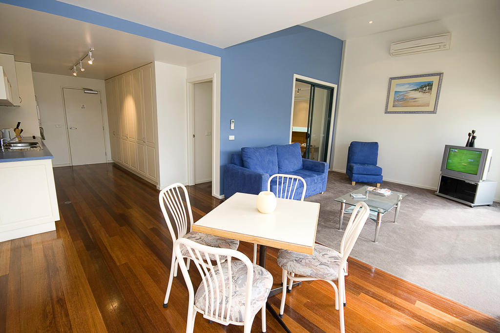 Anchorage & 4* Lorne